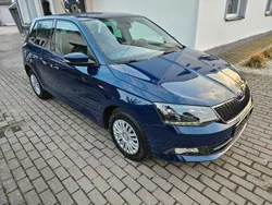 Blau Gebraucht 2018 Skoda Fabia Kleinwagen | 9.250 € (Superpreis)