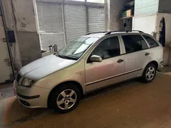 Silber Gebraucht 2005 Skoda Fabia Elegance Kombi | 1.195 € (Fairer Preis)