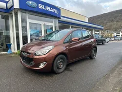 Braun Gebraucht 2012 Hyundai ix20 Comfort Van / Kleinbus | 8.490 € (Fairer Preis)
