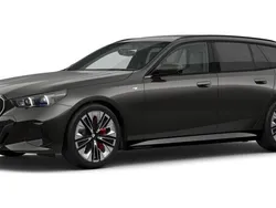 Gebraucht 2024 BMW 540 Kombi | 92.880 €