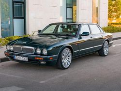 Grün Gebraucht 1995 Jaguar X300 Limousine | 7.500 €