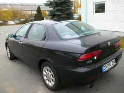 Schwarz metallic Gebraucht 2000 Alfa Romeo 156 Limousine | 1.990 €