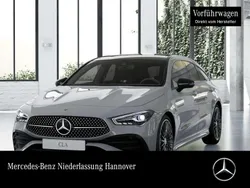 Manufaktur alpingrau Gebraucht 2025 Mercedes CLA200 AMG Kombi | 40.890 € (Teuer)