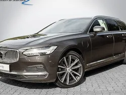 Grau Gebraucht 2022 Volvo V90 Inscription Kombi | 38.890 € (Guter Preis)