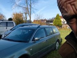 Andere farben Gebraucht 2001 VW Passat Kombi | 2.800 € (Etwas zu teuer)