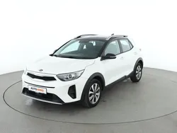 Weiß Gebraucht 2021 Kia Stonic Vision SUV | 15.150 € (Fairer Preis)