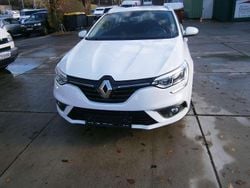 Weiß Gebraucht 2016 Renault Mégane GrandTour Kombi | 6.900 € (Fairer Preis)