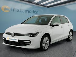 Weiß Gebraucht 2024 VW Golf VIII Kleinwagen | 23.299 € (Guter Preis)