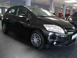 Schwarz Gebraucht 2011 Toyota Auris Edition Limousine | 6.980 € (Fairer Preis)