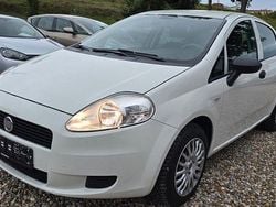 Weiß Gebraucht 2013 Fiat Grande Punto Basis Kleinwagen | 2.990 € (Fairer Preis)