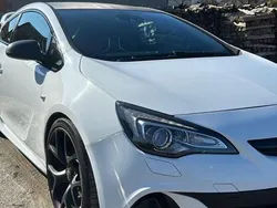 Opel Astra GTC