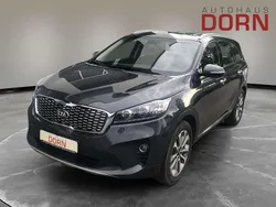 Grau Gebraucht 2019 Kia Sorento Vision SUV | 23.990 € (Fairer Preis)