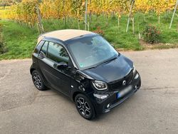 Schwarz Gebraucht 2018 Smart ForTwo Cabrio Passion Cabrio | 15.700 € (Fairer Preis)