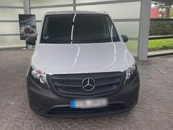 Weiß Gebraucht 2024 Mercedes Vito Van | 28.000 €