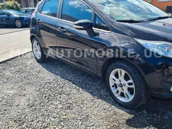 Schwarz Gebraucht 2016 Ford Fiesta Celebration Kleinwagen | 6.499 € (Fairer Preis)