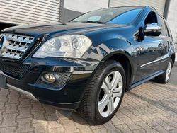 Schwarz Gebraucht 2010 Mercedes ML500 SUV | 9.000 €
