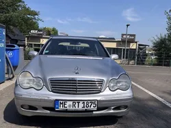 Silber Gebraucht 2001 Mercedes C180 Elegance Limousine | 1.700 € (Guter Preis)
