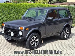 Braun Gebraucht 2022 Lada niva SUV | 15.880 € (Etwas zu teuer)