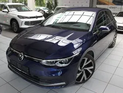Atlantic blue metallic Gebraucht 2020 VW Golf VIII Style Limousine | 21.900 € (Guter Preis)