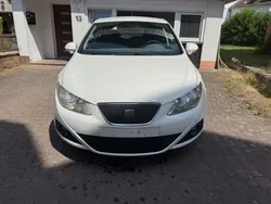 Weiß Gebraucht 2009 Seat Ibiza Ecomotive Limousine | 3.500 € (Teuer)