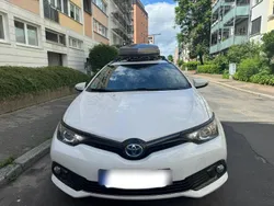 Toyota Auris Hybrid