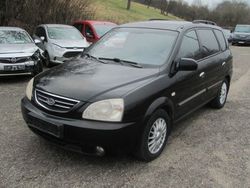 Schwarz Gebraucht 2004 Kia Carens EX Van / Kleinbus | 990 € (Fairer Preis)