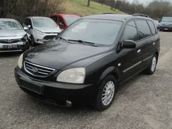 Schwarz Gebraucht 2004 Kia Carens EX Van / Kleinbus | 990 € (Guter Preis)