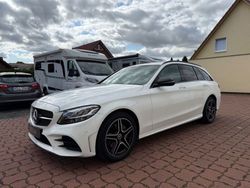 Weiß Gebraucht 2020 Mercedes C220 AMG line Limousine | 25.480 € (Guter Preis)