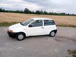 Weiß Gebraucht 1997 Fiat Punto Kleinwagen | 1.500 €