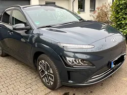 Blau Gebraucht 2021 Hyundai Kona Trend SUV | 28.000 €