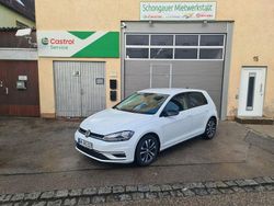 Weiß Gebraucht 2019 VW Golf VII IQ Drive Limousine | 14.999 € (Guter Preis)
