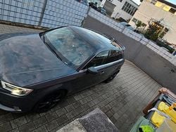 Grau Gebraucht 2019 Audi A3 Sportback S-Line Kleinwagen | 20.500 € (Fairer Preis)