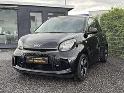 Schwarz Gebraucht 2021 Smart ForFour Electric Drive Kleinwagen | 8.499 € (Fairer Preis)