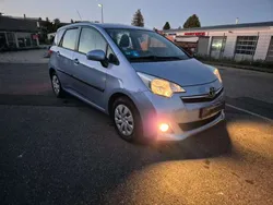Light blue mica metallic Gebraucht 2012 Toyota Verso-S Life Van / Kleinbus | 3.680 € (Guter Preis)