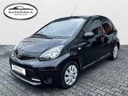 Schwarz Gebraucht 2014 Toyota Aygo Cool Kleinwagen | 5.290 € (Etwas zu teuer)