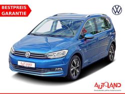 Blau Gebraucht 2020 VW Touran Highline Van / Kleinbus | 28.490 € (Fairer Preis)