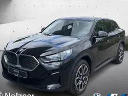 Schwarz Gebraucht 2024 BMW iX2 Performance SUV | 43.515 €