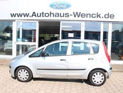 Silber Gebraucht 2005 Mitsubishi Colt Limousine | 2.670 €