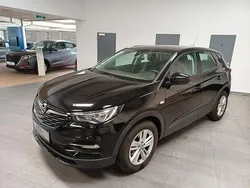 Schwarz Gebraucht 2017 Opel Grandland X Edition SUV | 7.950 € (Fairer Preis)