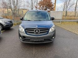 Blau Gebraucht 2016 Mercedes Citan 108 Van / Kleinbus | 4.999 € (Fairer Preis)
