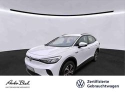 Weiß (blanco nevada/gletscherweiß metallic) Gebraucht 2023 VW ID.4 Pure SUV | 26.940 € (Fairer Preis)