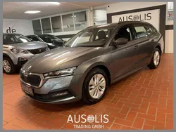 Graphite grau Gebraucht 2022 Skoda Octavia Kombi | 22.990 € (Guter Preis)