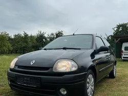 Gebraucht 2000 Renault Clio II Kleinwagen | 449 €