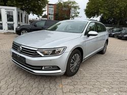 Reflexsilber metallic Gebraucht 2016 VW Passat Kombi | 8.990 € (Superpreis)
