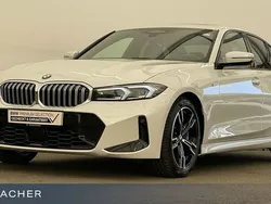 Mineralweiß metallic Gebraucht 2024 BMW 330 Shadowline Limousine | 55.949 € (Teuer)