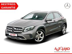 Grau Gebraucht 2019 Mercedes GLA200 Urban SUV | 22.490 €