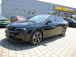 Schwarz Gebraucht 2023 Opel Astra Elegance Limousine | 30.800 €