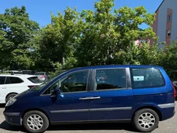 Blau Gebraucht 2005 Peugeot 807 Filou Van / Kleinbus | 1.799 €