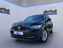 Schwarz Gebraucht 2021 VW Tiguan Life SUV | 24.950 € (Guter Preis)
