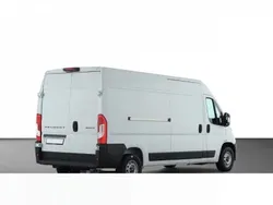 Weiss Neu 2025 Peugeot Boxer Van | 34.089 € (Fairer Preis)